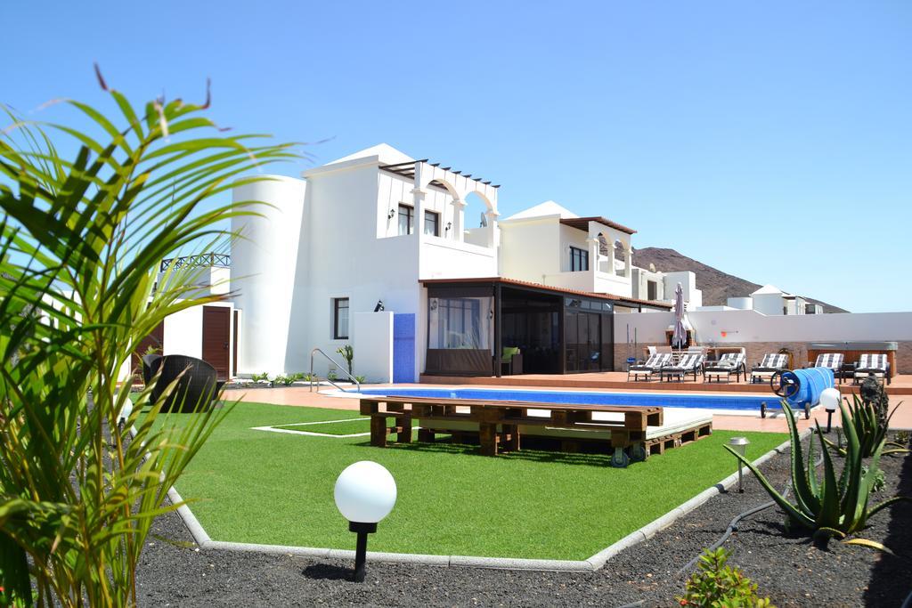 Casa Mabel Villa Плая Бланка Екстериор снимка